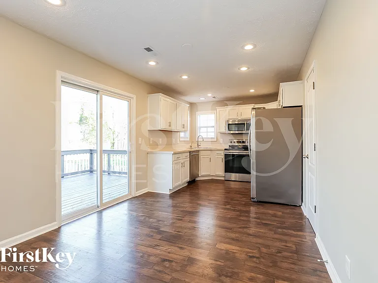 2792 Ridgepole Dr — Photo 4