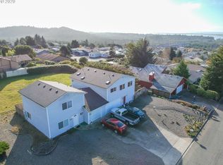 1197 Fulton Ave, Coos Bay, OR
