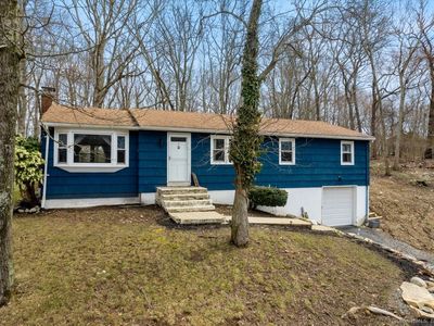 28 Laurel Leaf Drive, Gales Ferry, CT, 06335
