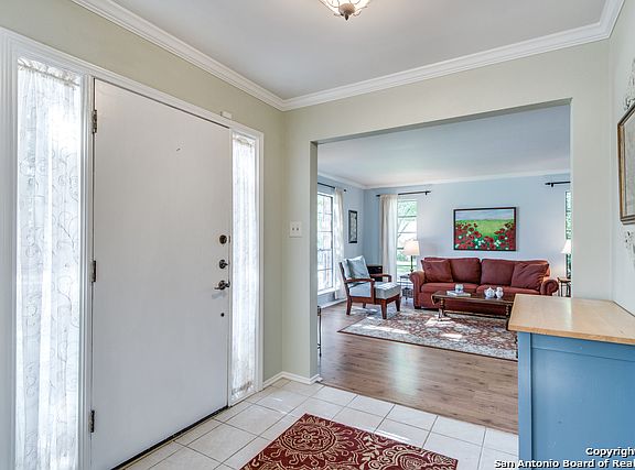 4th image of 15322 Eaglebrook St