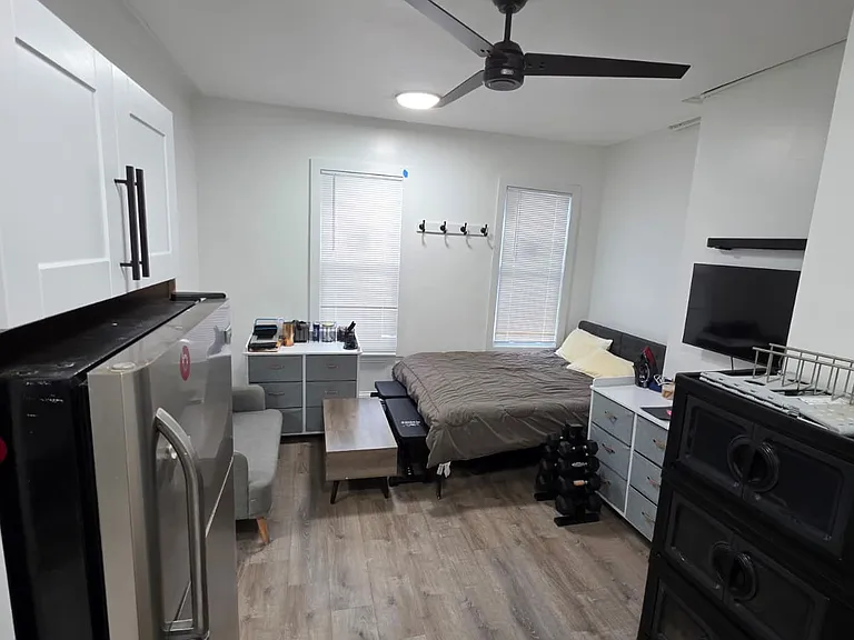 64 Cottage St #2 — Photo 11