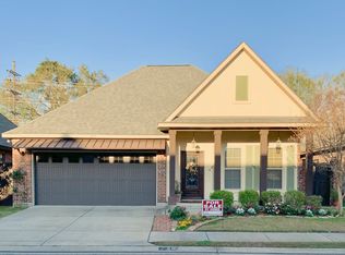 303 Rosemary Pl, Lafayette, LA 70508