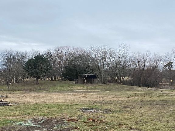 5th image of 6817 Breezy Ln