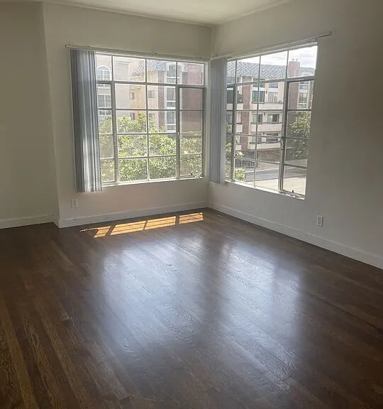 1839 S Beverly Glen Blvd #4 — Photo 12
