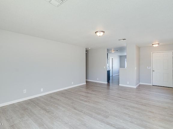 4th image of 9251 W Brown St