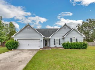 255 Gibson Dr, Raeford, NC 28376