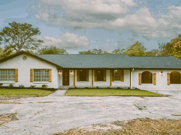 5330 E Bay Blvd, Gulf Breeze, FL 32563