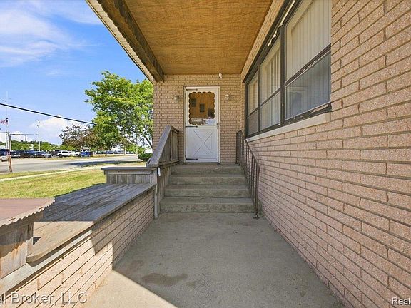 5th image of 8721 N 2nd St