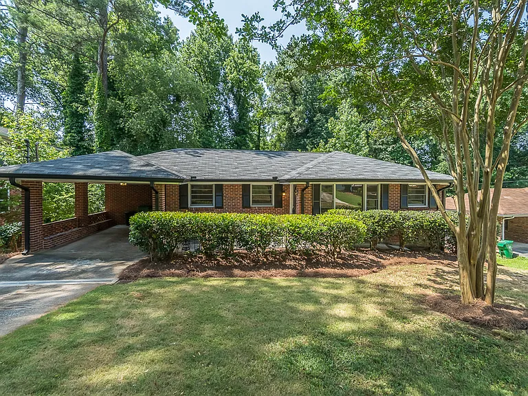 3149 Gay Dr — Photo 3