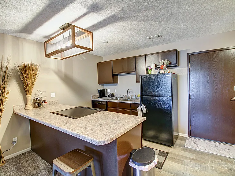cpa - College Park Apartments — Photo 22