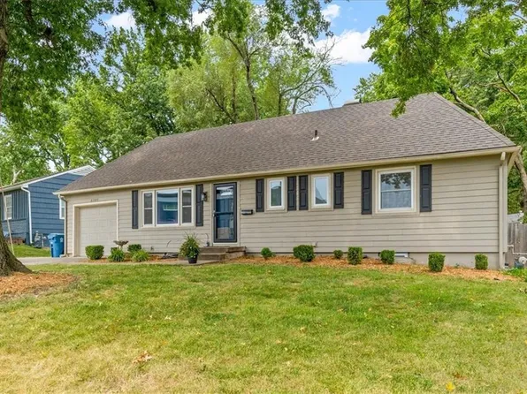 6300 W 78th St, Prairie Village, KS 66204