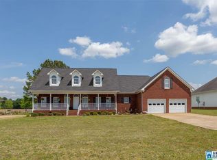 165 Easy St, Anniston, AL 36207