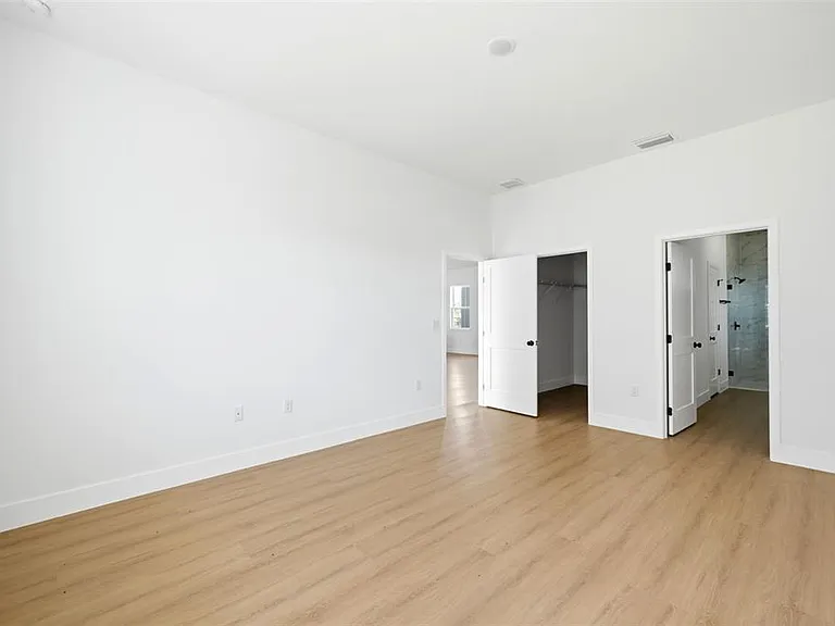 16835 SW 17th Ter — Photo 24