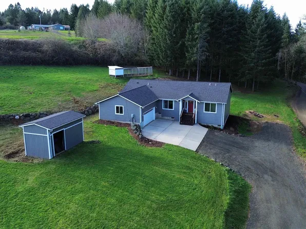 1305 SW Illihe Rd, Dallas, OR 97338