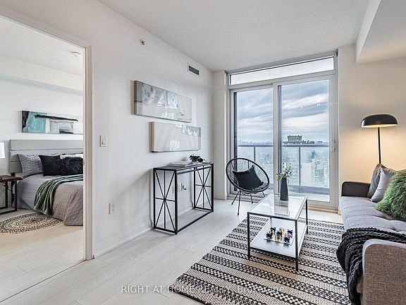 5th image of 30 Gibbs Rd #2610