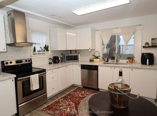 16 River Dr, East Gwillimbury, ON L9N1A6