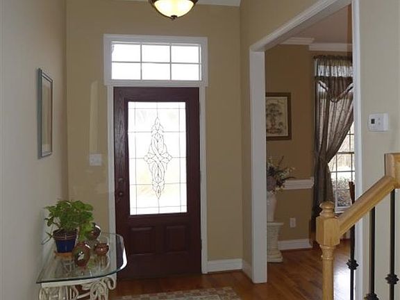 4th image of 1587 Brookstone Dr