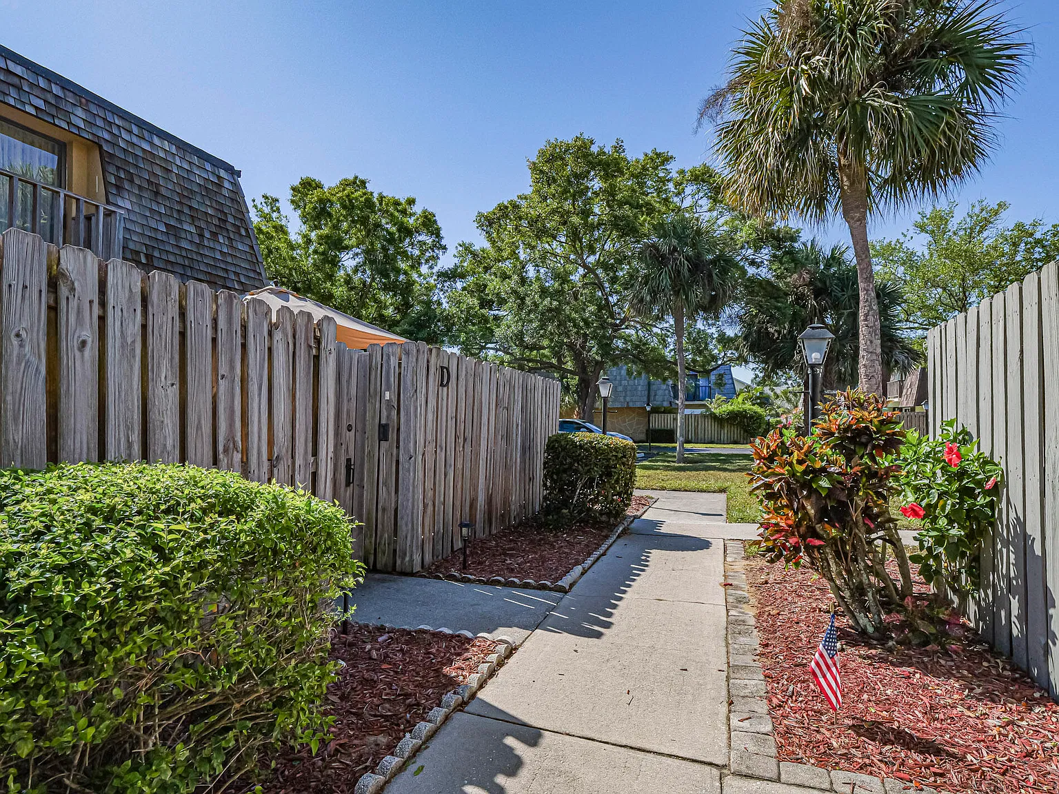 2 bed, 2.5 bath, 1170 sqft, $3,500 — Photo 3