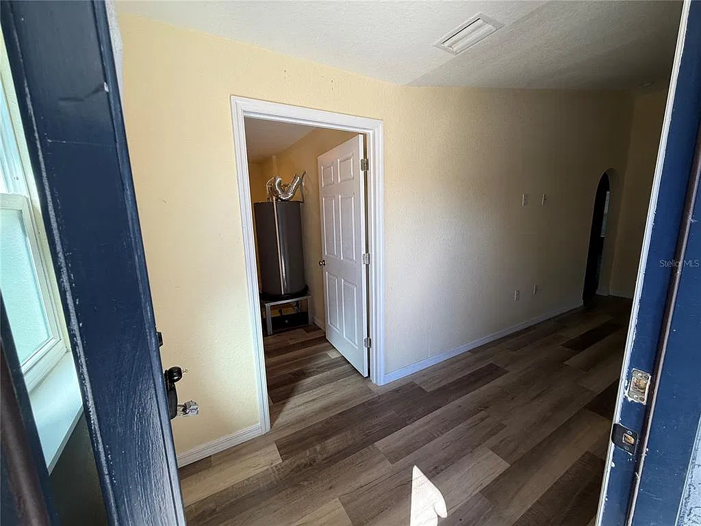 2 bed, 2.0 bath, 1288 sqft, $1,300 — Photo 3