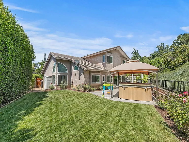 22572 Tulip Ct — Photo 21
