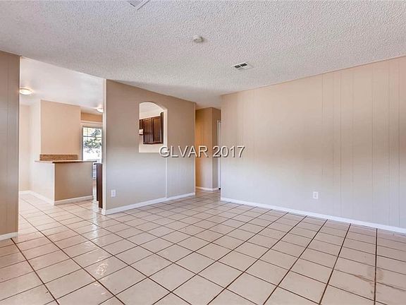 3rd image of 3634 Bear Creek Dr