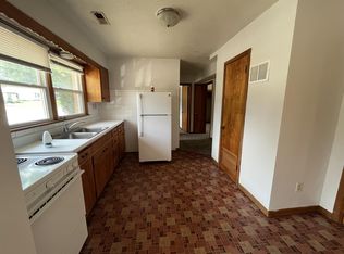 817 Broad St #C, Warrensburg, MO 64093