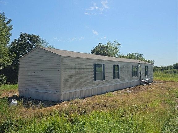 5th image of 33439 Latham Ridge Rd