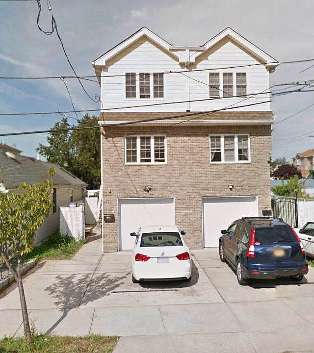 1st image of 13 Hempstead Ave