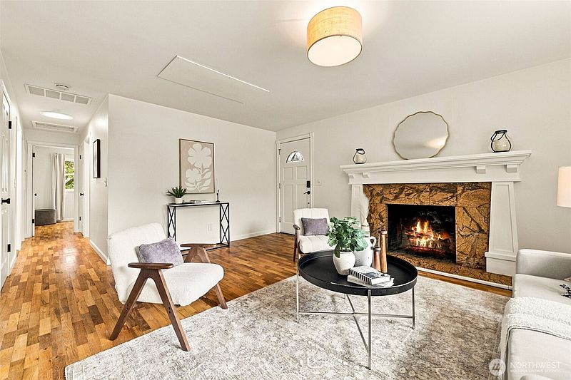 5th image of 7742 30th Avenue SW
