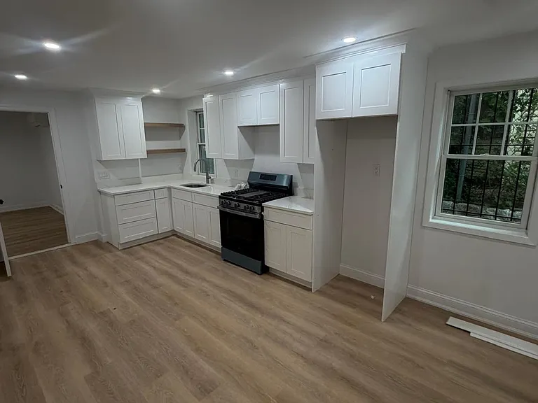 66 Buena Vista Ave #1 — Photo 1