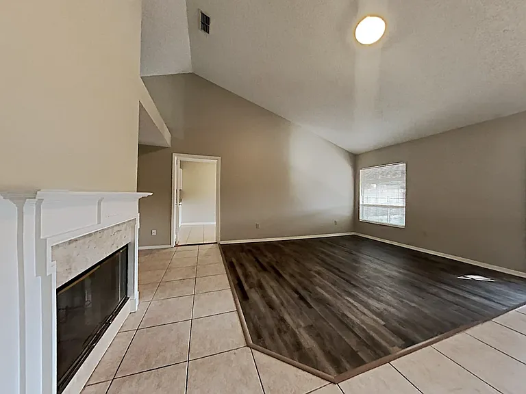 1341 Shell Flower Dr — Photo 10