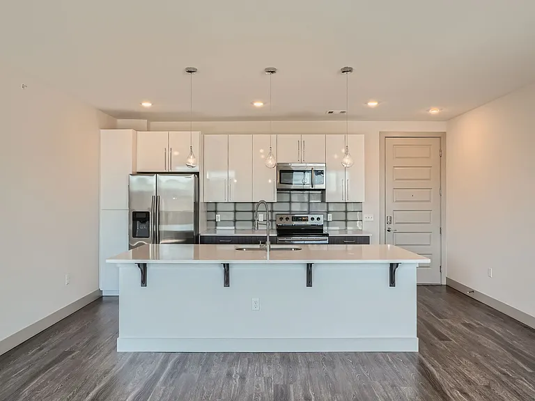 Station A Apartments — Photo 10