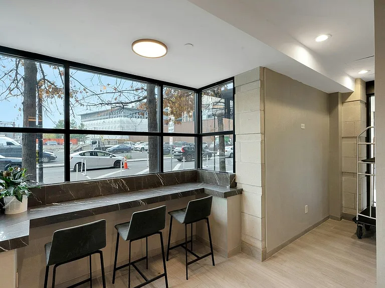 700 Grove St #4S — Photo 23