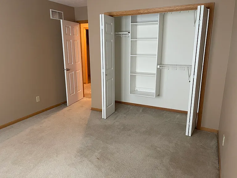 3505 Grainger Pkwy — Photo 18