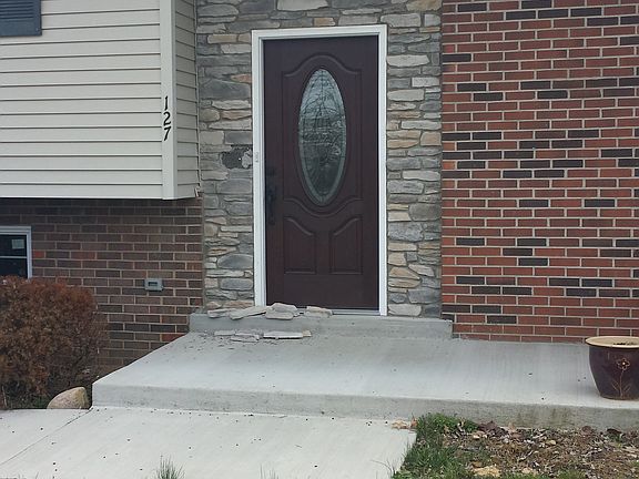 3rd image of 127 Westwood Dr