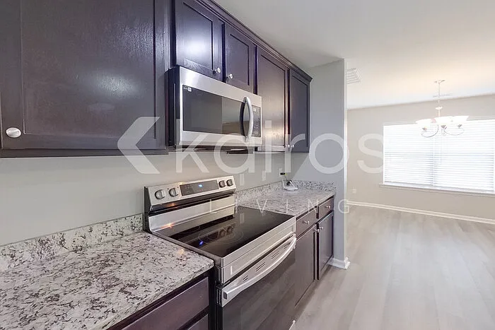 128 Bluff Rd — Photo 10