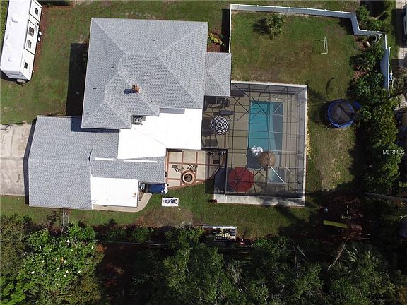 5th image of 1002 Lake Elbert Dr SE