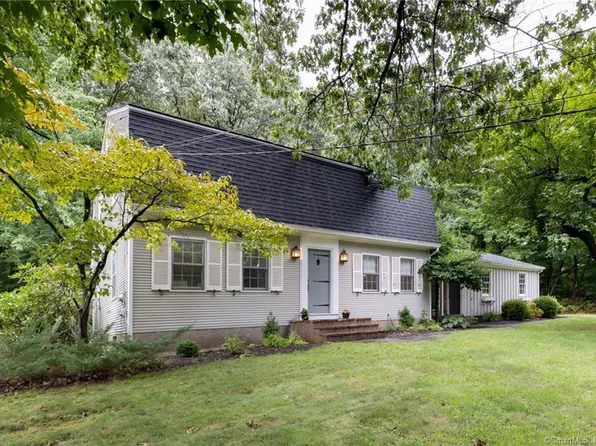 41 Mountain Edge Drive, Southington, CT 06489