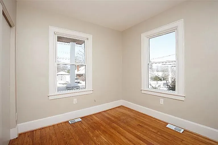 236 Lincoln Ave — Photo 11