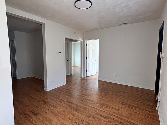 3rd image of 315 Hanover Ave NW