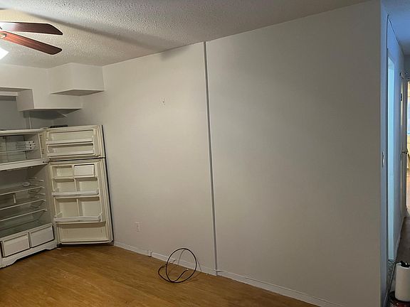 3rd image of 57-39 223rd St
