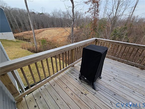 5th image of 116 Leonard Way