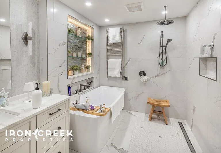 515 Crowfields Ln — Photo 23