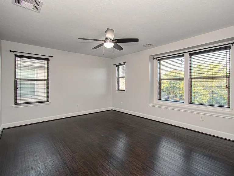 16430 Williamstown Dr — Photo 28
