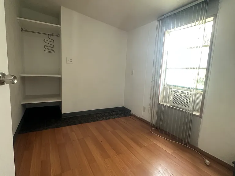5864 Cartier Rd — Photo 10