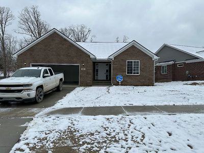 603 6th St, Fenton, MI, 48430