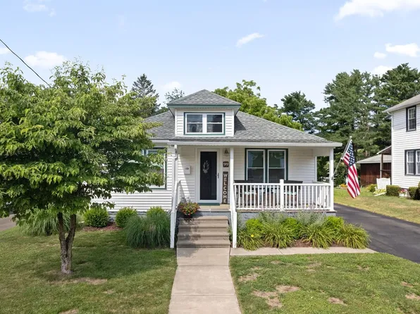 99 N Arch St, Johnson City, NY 13790