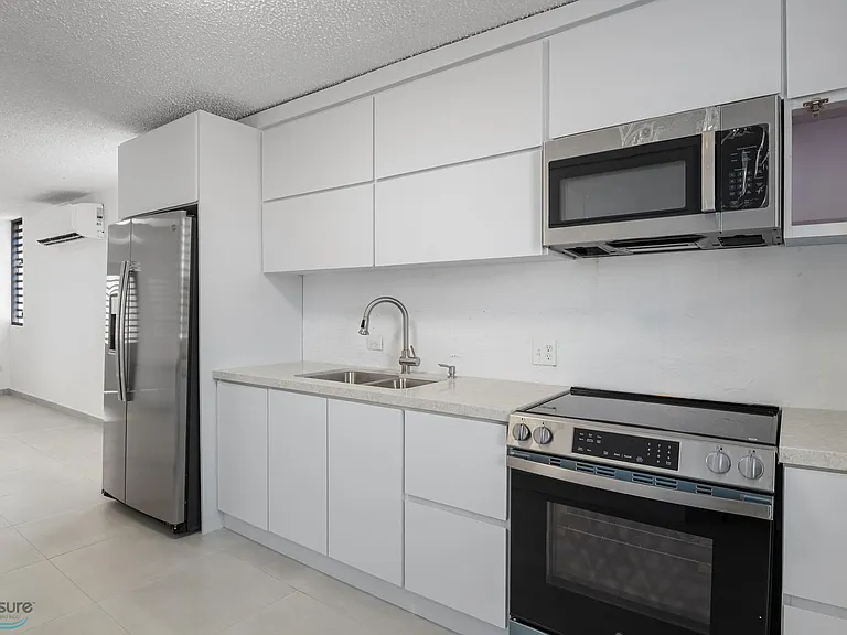 2040 Paseo Azalea — Photo 6