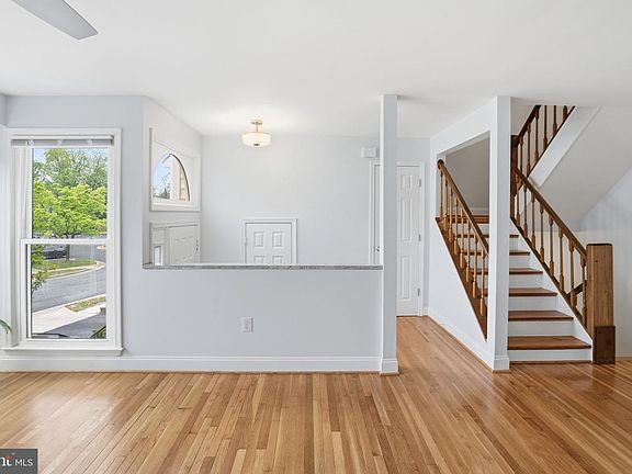 5th image of 506 Dakota Dr