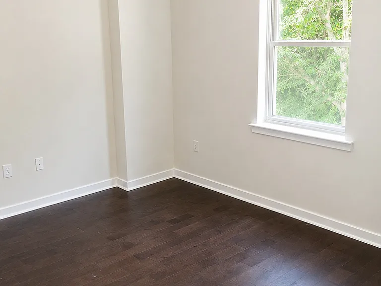 416-18 N Wiota St #3 — Photo 15